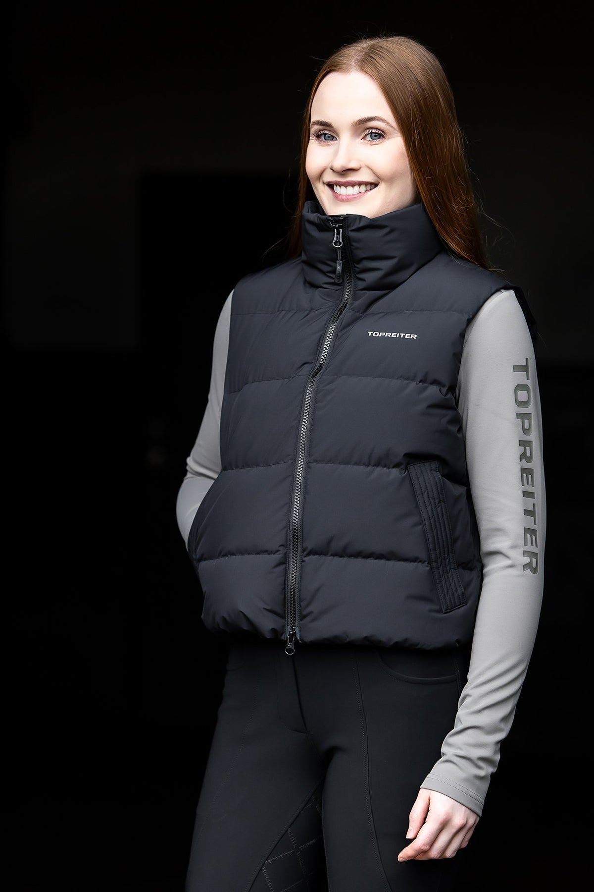 TopReiter Abel Cropped Daunen Weste | schwarz